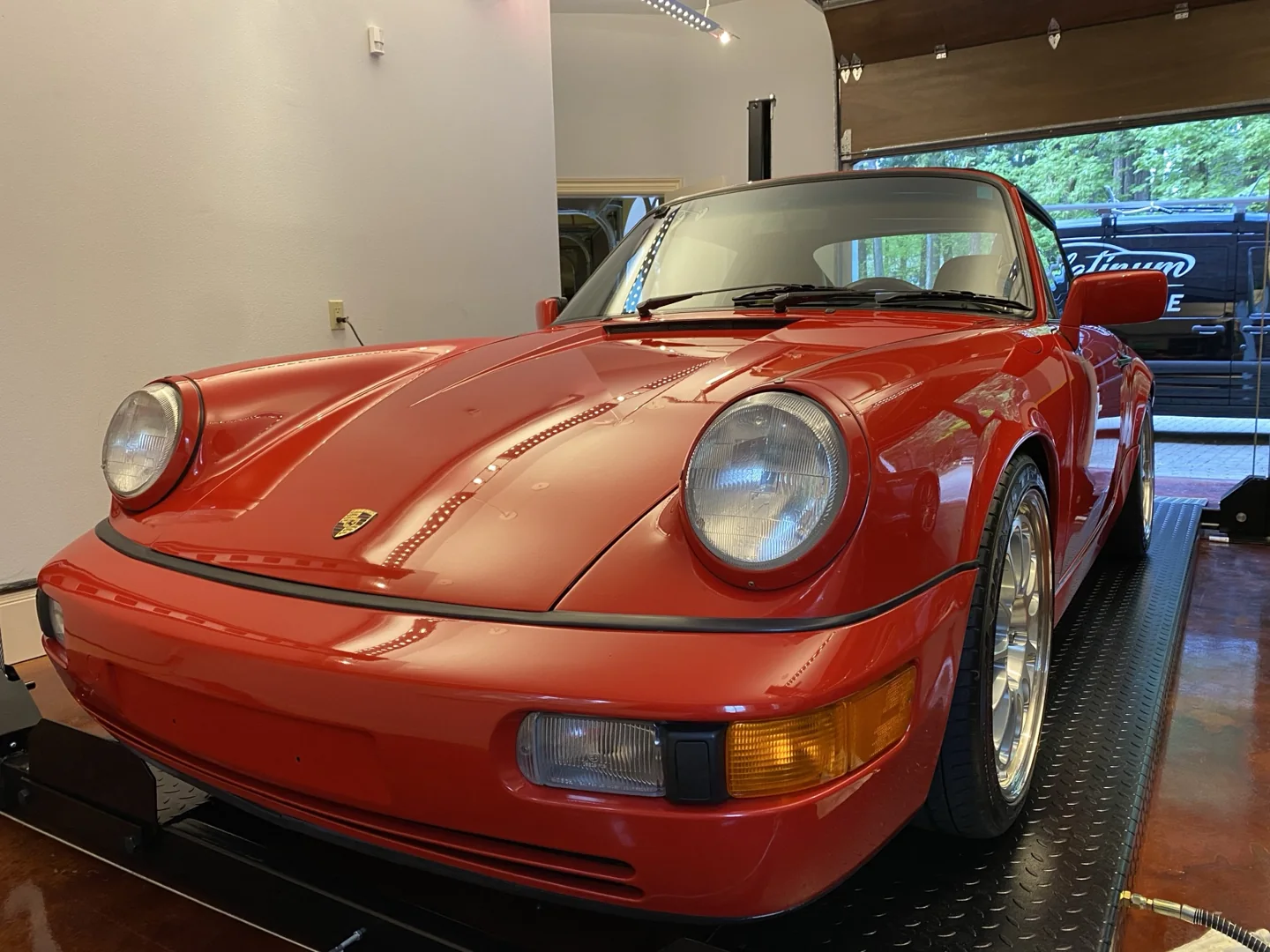 Air-cooled Porsche 911 classic restoration detailing in Portland, Oregon
